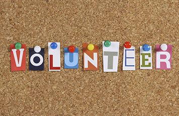 5 reasons volunteering is great for your career